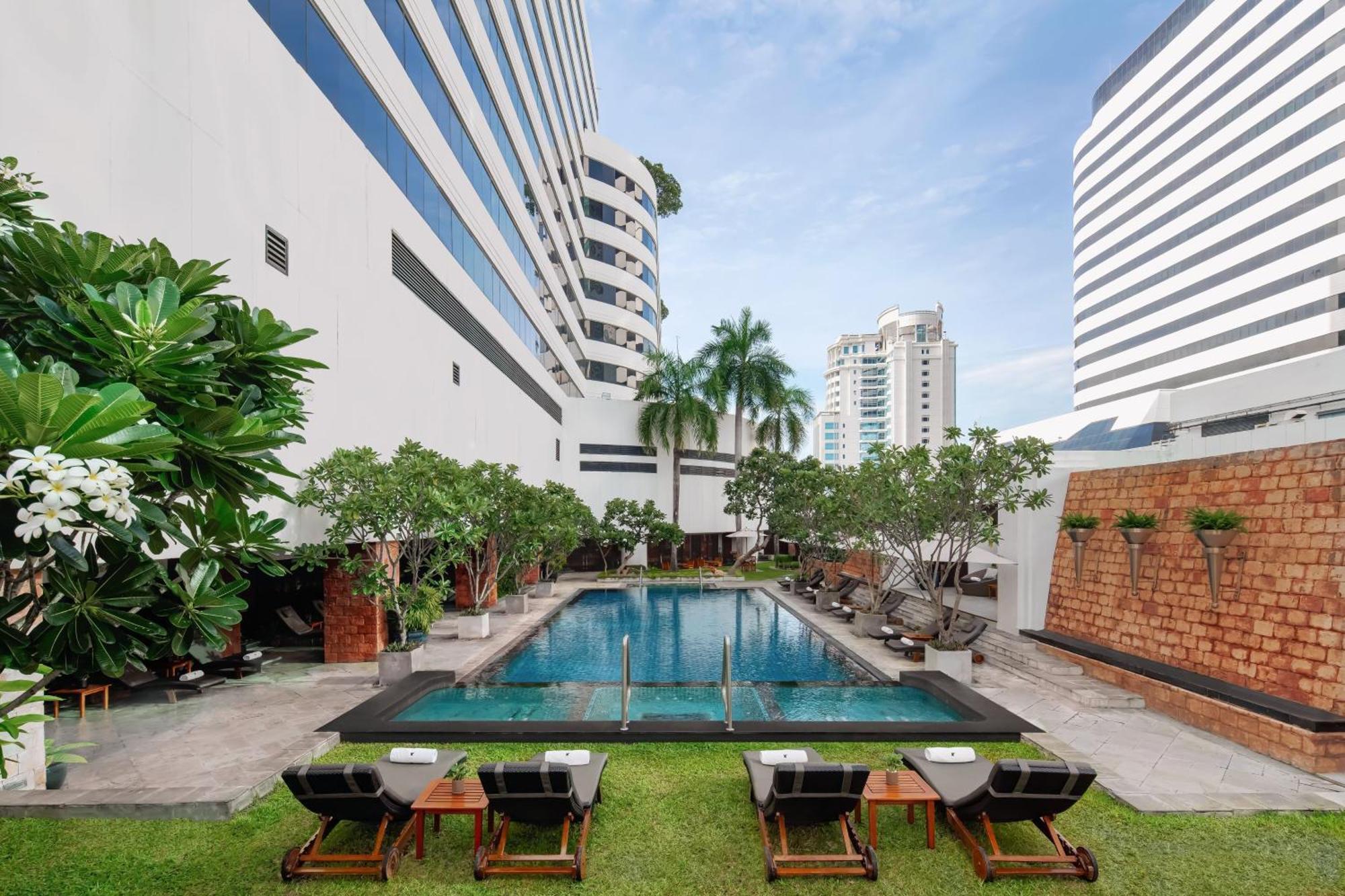 Jw Marriott Hotel Bangkok Exterior photo