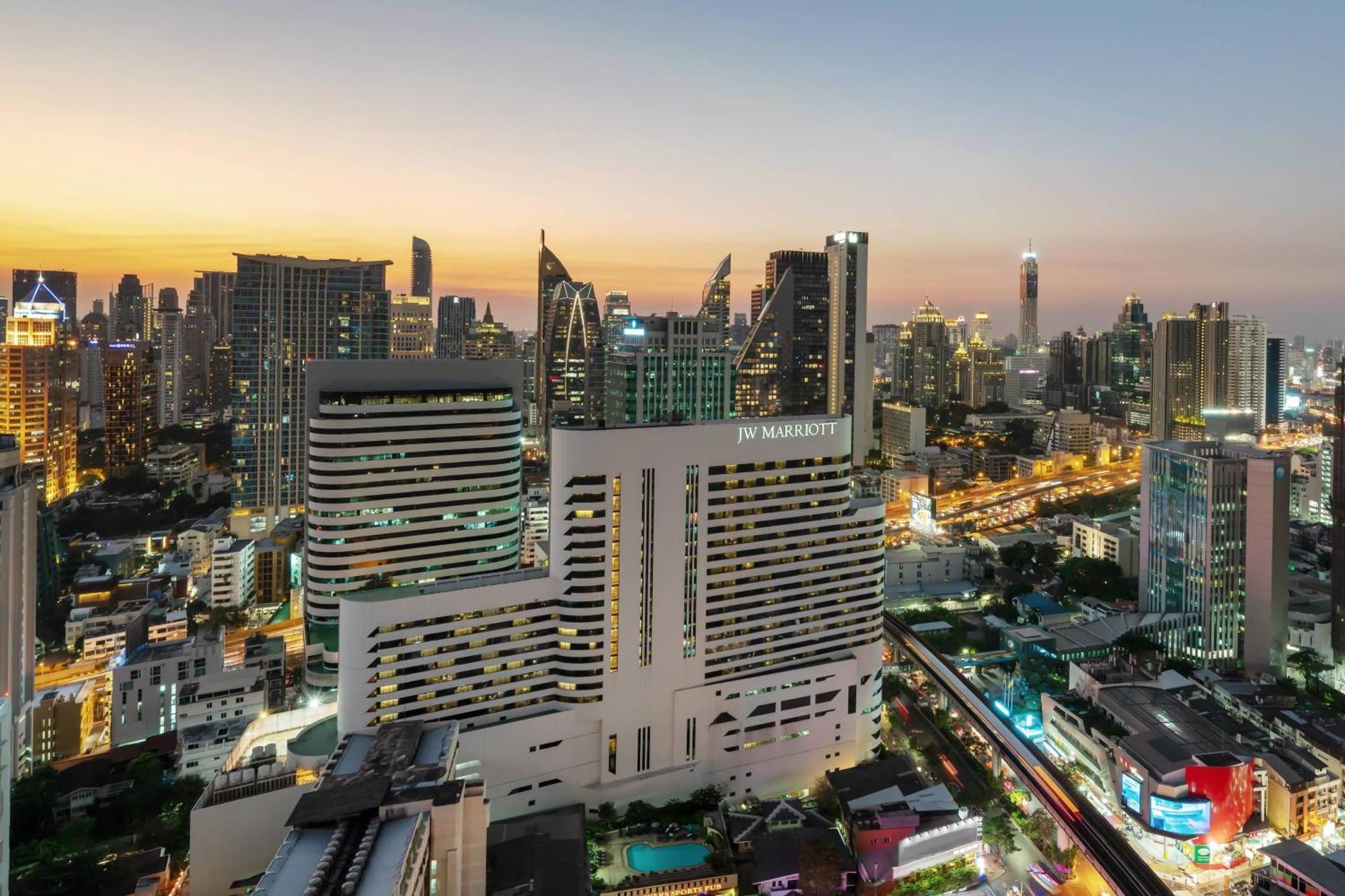 Jw Marriott Hotel Bangkok Exterior photo